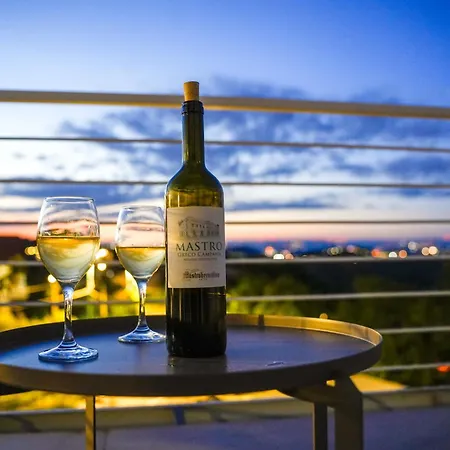 Romantica Con Bosco Sulla Strada Dei Vini Willa *